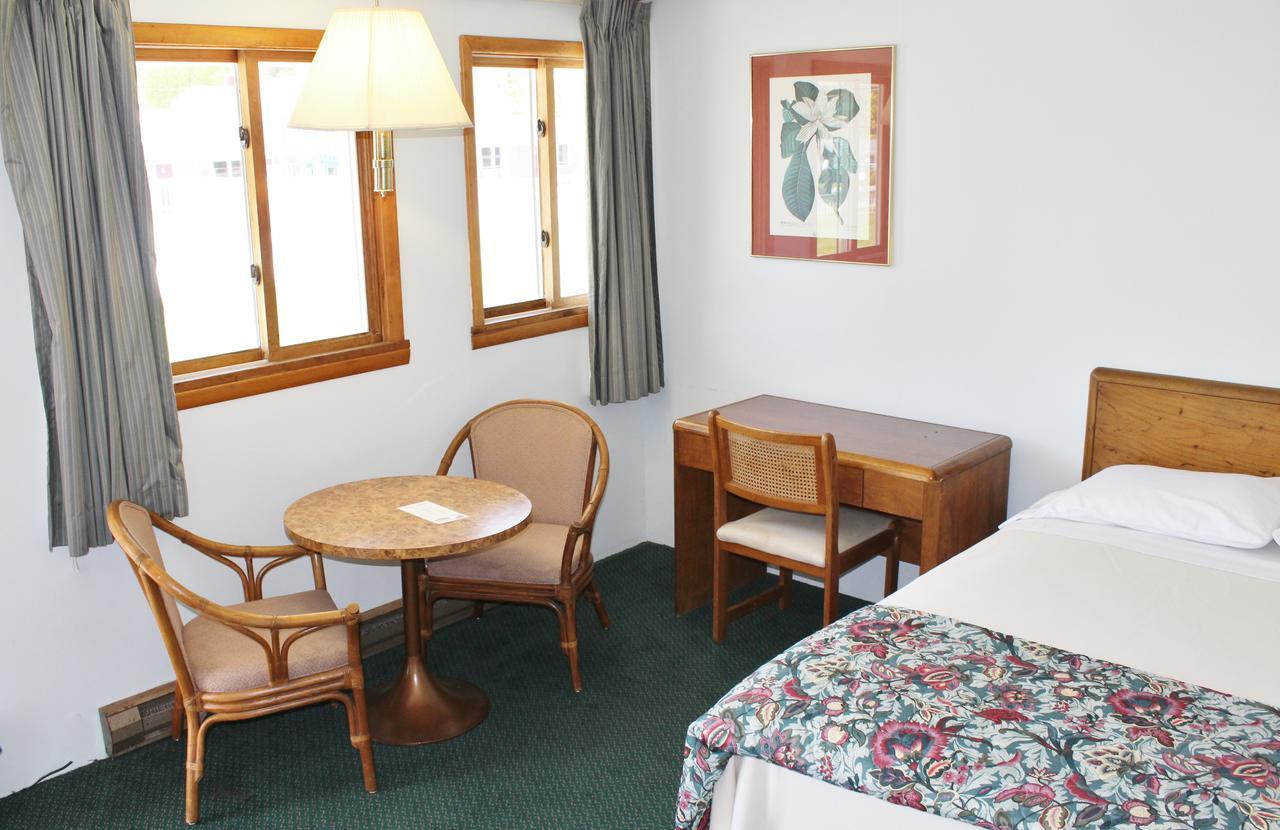 Barberry Court Motel &Cabins Lake George Eksteriør billede
